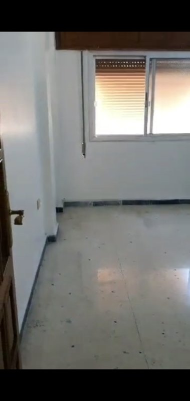 للبيع شقة بوسط دمشق الميدان ساحةسخانة ط3